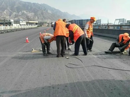 达川道路桥梁病害治理